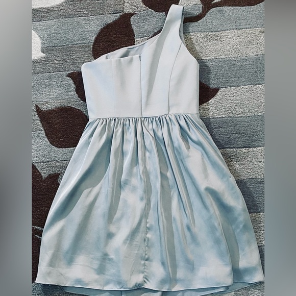 White by Vera Wang Style VW361260 One Shoulder A-line Gown in Dusty Crepe CL3 - Picture 5 of 6